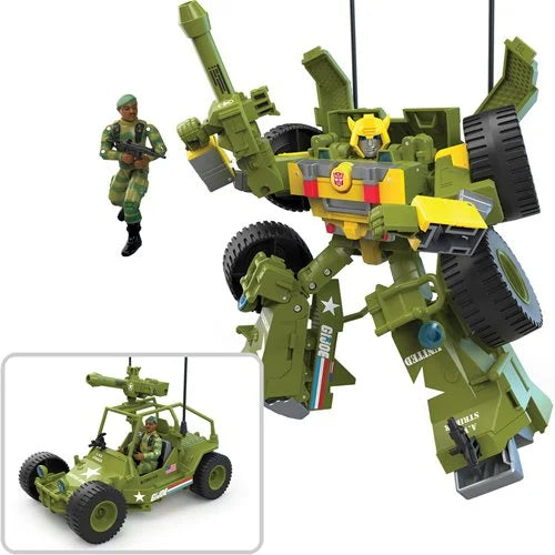 Transformers Collaborative G.I. Joe Mash-Up Bumblebee A.W.E. Striker & Lonzo Stalker Wilkinson Figure