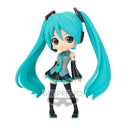 Vocaloid Hatsune Miku Ver. A Q Posket Statue