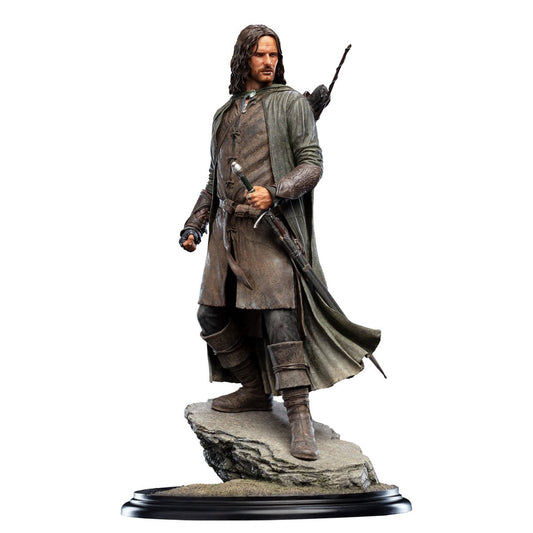 The Lord of the Rings Aragorn Hunter of the Plains 1:6 Scale Statue